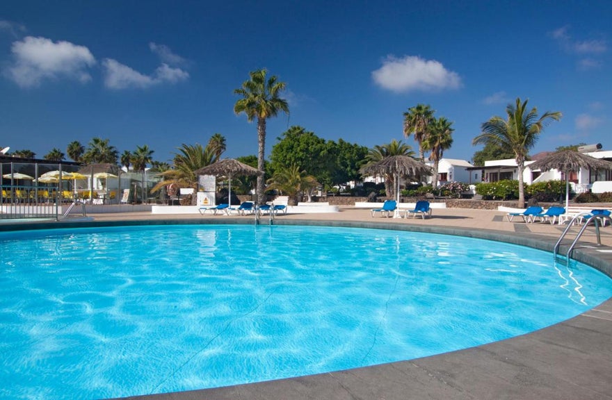 Bungalows Playa Limones In Lanzarote Playa Blanca